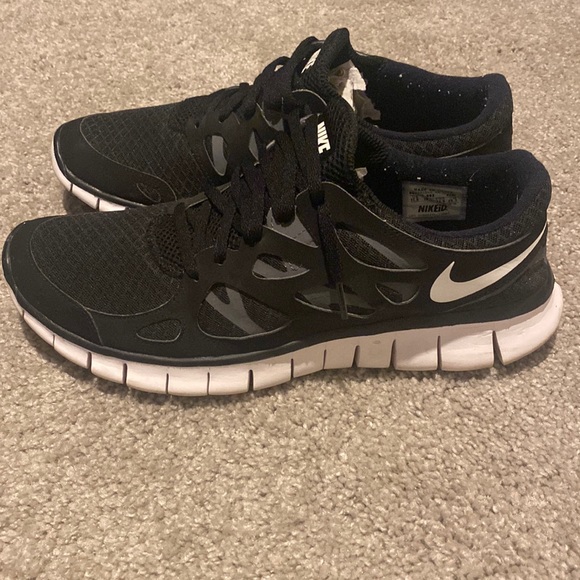 Nike Other - Nike Free Run 2.0 Black/White Sz 11.5: Includes Box, Good Condition